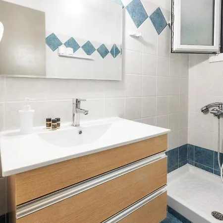 Xasteria Apartment *