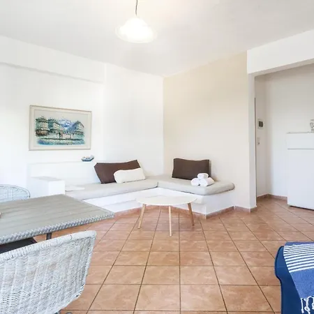 Xasteria Apartment *